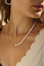 Short Golden Silver Necklaces with Pearls
