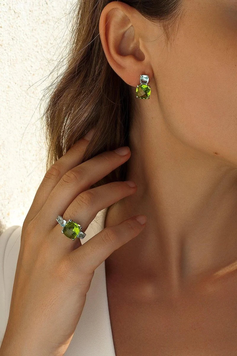 Boucles d'oreilles en argent avec pierres design double ciel et olivine