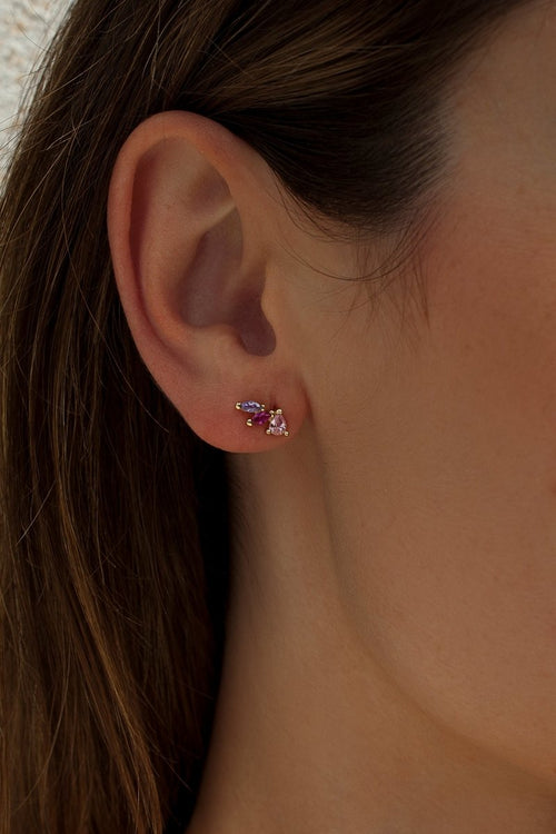 Climbing earrings with three admantine quartz design